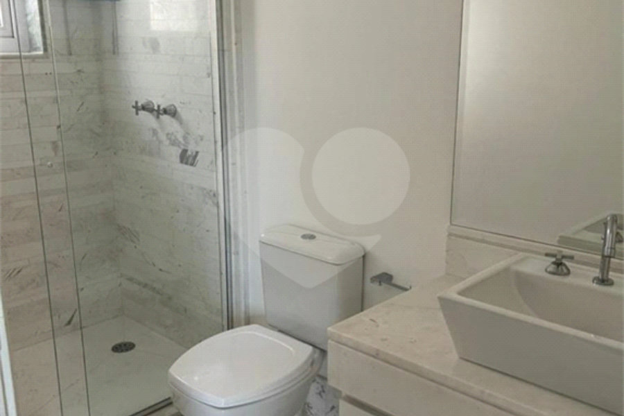 Casa à venda com 3 suítes no condomínio Quinta de Santo Antônio, São Paulo - SP