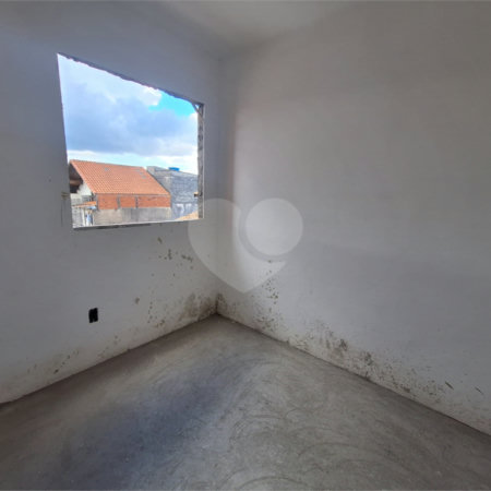 Casa à venda com 2 quartos no condomínio Ângelo Calandrino, São Paulo - SP