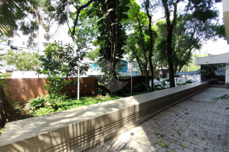 Apartamento à venda com 1 quarto em Indianópolis, São Paulo, SP