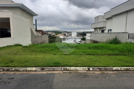 Terreno à venda no condomínio Bosque dos Cambarás, Valinhos - SP