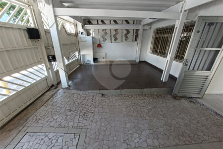 Sobrado à venda com 3 quartos em Vila Medeiros, São Paulo, SP