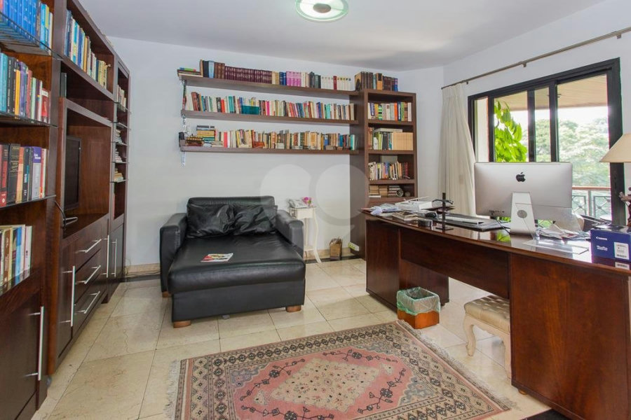Apartamento para alugar com 5 quartos, sendo 3 suítes, em Alto de Pinheiros, São Paulo, SP