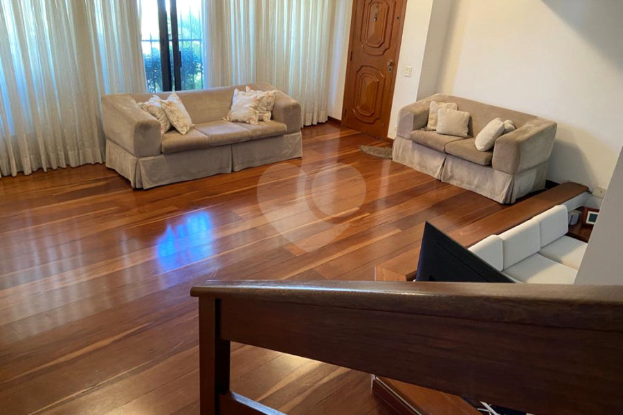 Sobrado à venda com 3 quartos, sendo 1 suíte, em Horto Florestal, São Paulo, SP