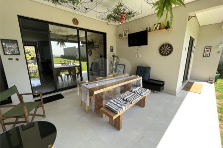 Casa à venda com 3 suítes no condomínio Acmti - Colinas do Mosteiro, Terras de Itaici e Recanto dos Pássaros, Indaiatuba - SP
