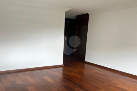 Apartamento à venda com 4 quartos, sendo 2 suítes, em Paraisópolis, São Paulo, SP