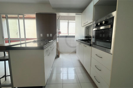 Cobertura à venda com 3 quartos, sendo 2 suítes,  em Vila Ipojuca, São Paulo, SP