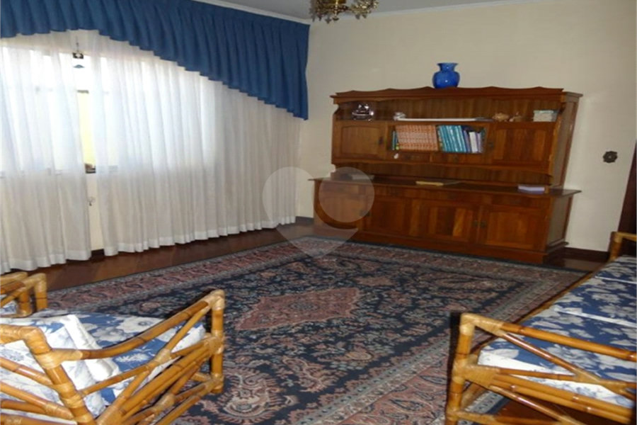 Casa à venda com 6 quartos, sendo 2 suítes, em Jardim França, São Paulo, SP