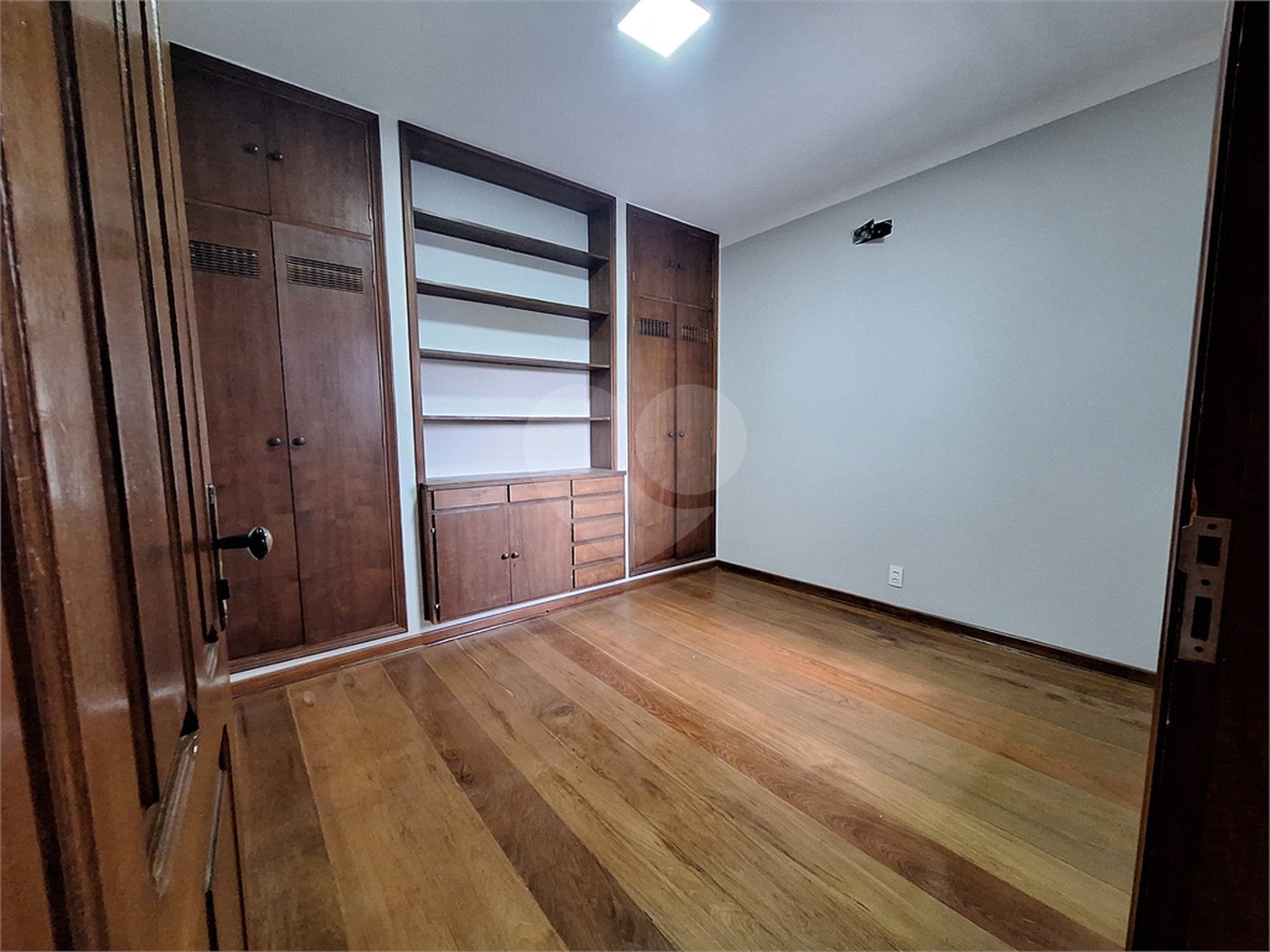Casa para alugar com 5 quartos no Centro, Vinhedo, SP