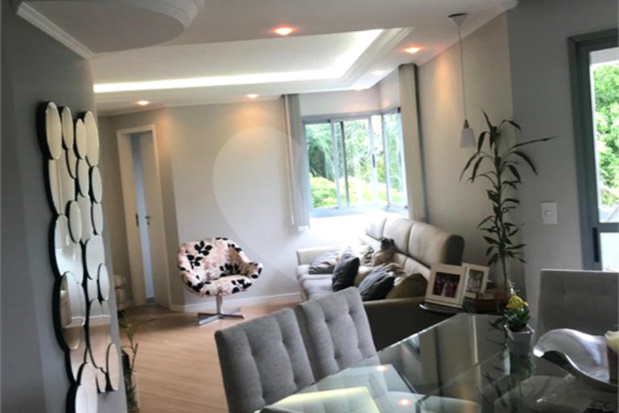 Apartamento à venda com 3 quartos, sendo 1 suíte, em Vila Paulicéia, São Paulo, SP