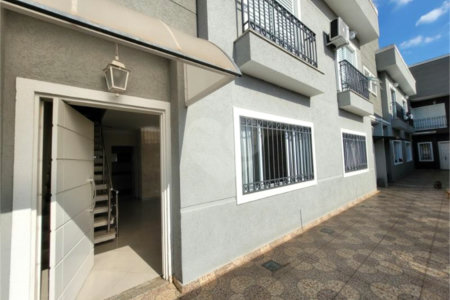 Casa à venda com 3 quartos, sendo 1 suíte,  no condomínio Maximus I, São Paulo - SP