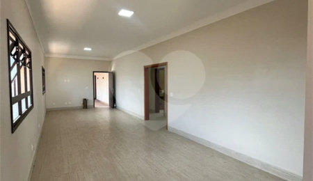 Casa para alugar com 3 quartos, sendo 1 suíte,  em Taquaral, Campinas, SP