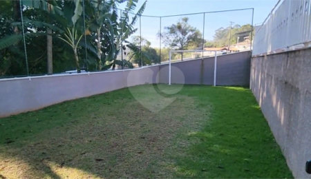Casa à venda com 4 suítes no condomínio Shambala I, Atibaia - SP