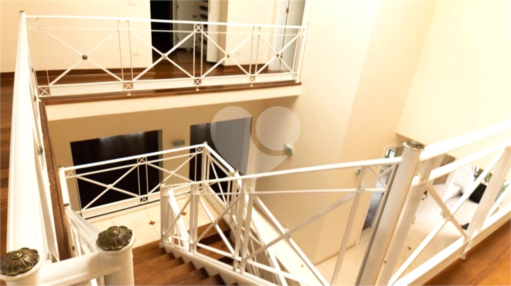 Casa à venda ou para alugar com 4 suítes no condomínio Chácara Flora, São Paulo - SP