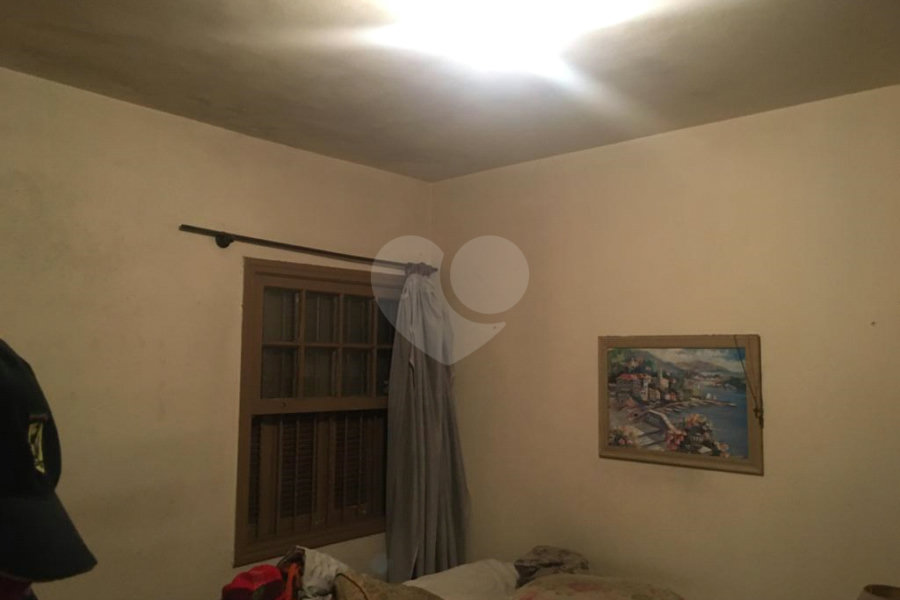 Casa à venda com 3 quartos, sendo 1 suíte,  em Santana, São Paulo, SP