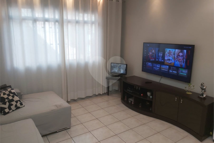 Casa de Vila à venda com 4 quartos, sendo 1 suíte, em Vila Medeiros, São Paulo, SP