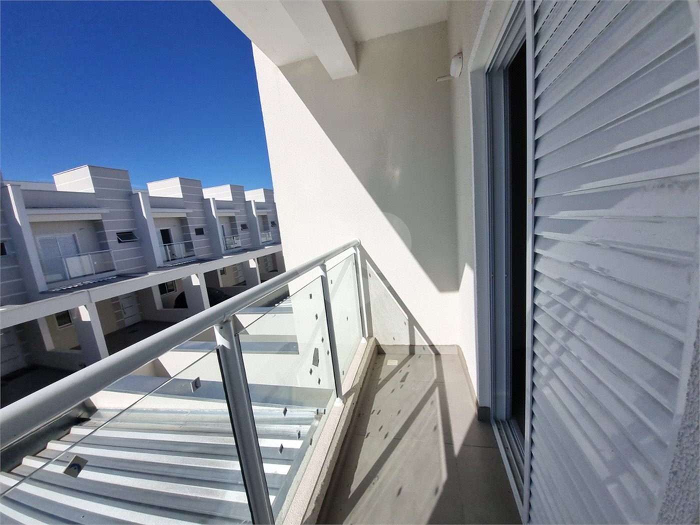 Casa à venda com 3 quartos, sendo 1 suíte, no condomínio Residencial Américo Figueiredo, Sorocaba - SP