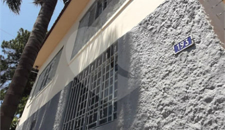 Sobrado à venda com 2 quartos em Horto, São Paulo, SP