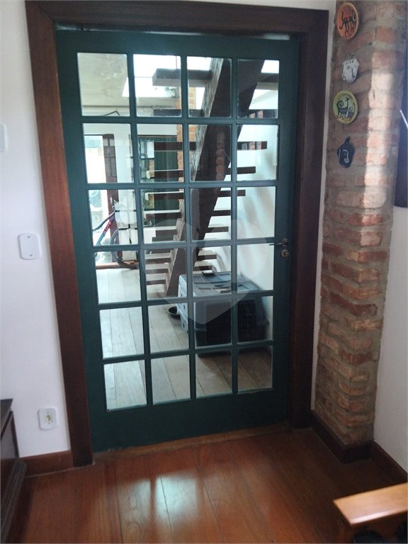 Casa em condomínio à venda com 3 quartos, sendo 2 suítes, em Portinho, Cabo Frio, RJ