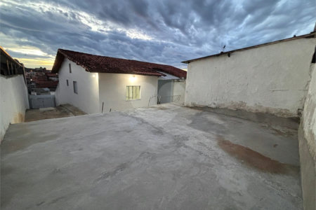 Casa à venda com 2 quartos em Jardim Camila, Mogi das Cruzes, SP