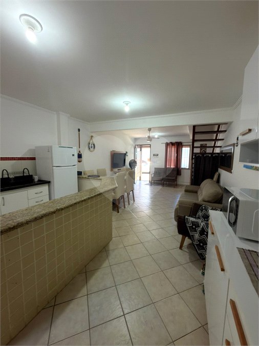 Casa em condomínio à venda com 2 suítes em Palmeiras, Cabo Frio, RJ