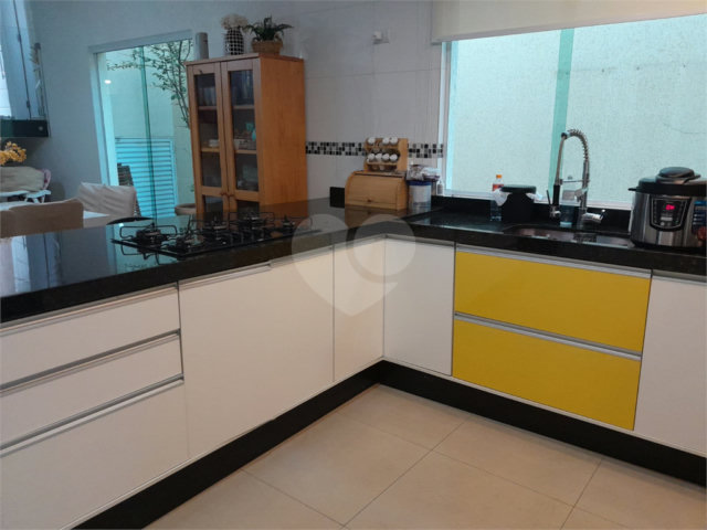 Sobrado à venda com 3 quartos, sendo 1 suíte,  em Limão, São Paulo, SP