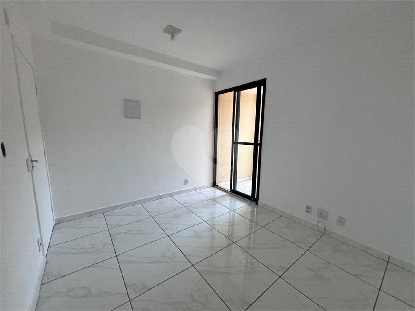 Apartamento à venda com 2 quartos em Jardim Gutierres, Sorocaba, SP