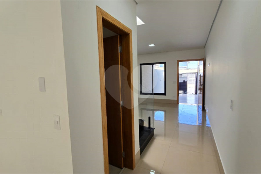 Sobrado à venda com 3 quartos, sendo 1 suíte, em Jardim Maristela, São Paulo, SP