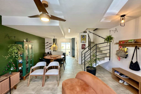 Casa à venda com 3 quartos, sendo 1 suíte, no condomínio Villaggio Viana, Cotia - SP