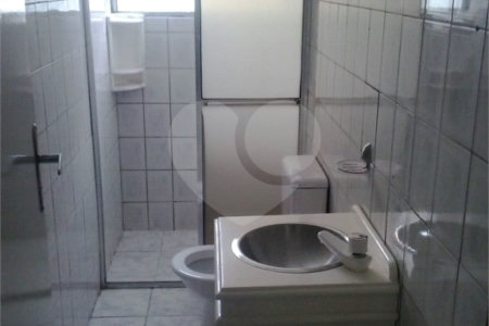 Apartamento à venda com 2 quartos em Vila Perracini, Poá, SP