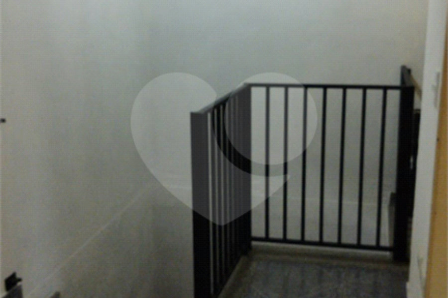 Sobrado à venda com 3 quartos, sendo 1 suíte, em Vila Guilherme, São Paulo, SP