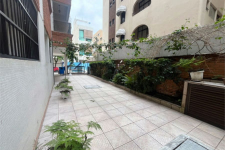 Apartamento com 2 dormitórios à venda, 64 m² por R$ 360.000,00 - Jardim Praiano - Guarujá/SP