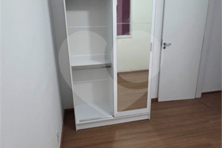 Apartamento à venda com 2 quartos em Vila Zat, São Paulo, SP