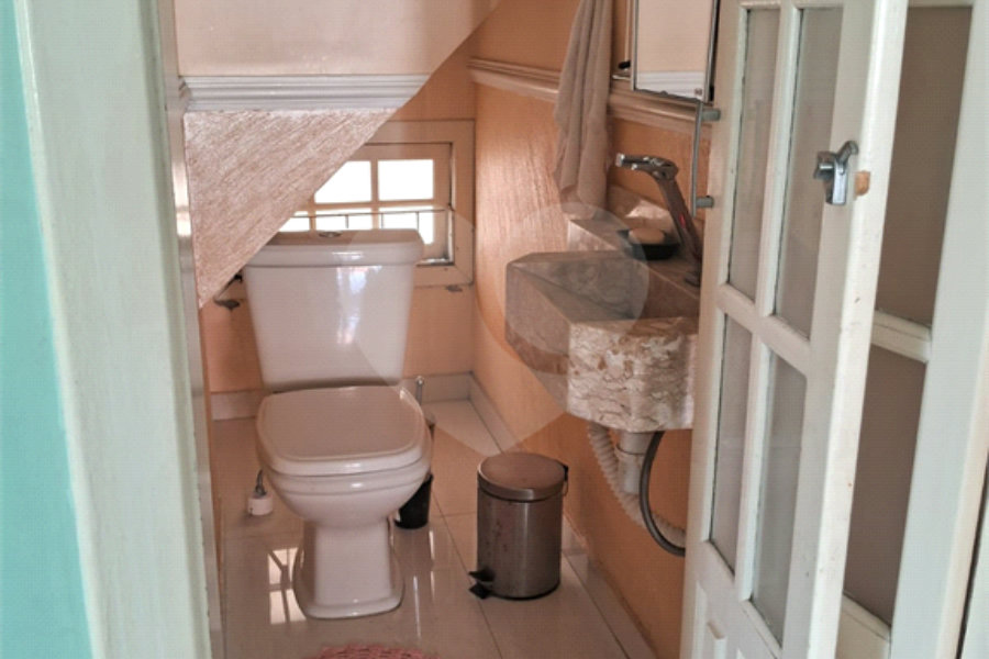 Casa à venda com 4 quartos, sendo 2 suítes, em Butantã, São Paulo, SP