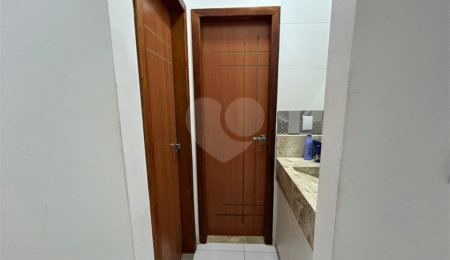 Casa à venda com 2 quartos, sendo 1 suíte, em Baianão, Porto Seguro, BA