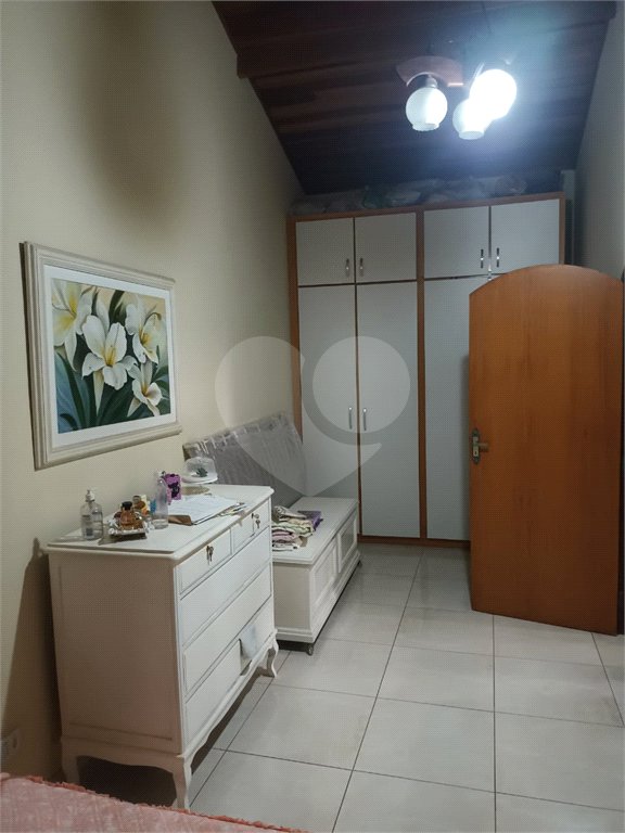 Casa à venda com 4 quartos, sendo 1 suíte, em Santa Inês, Mairiporã, SP