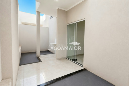 Casa à venda com 2 quartos em Jardim dos Ipes, Três Lagoas, MS