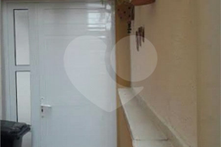 Sobrado à venda com 3 quartos em Santa Teresinha, São Paulo, SP