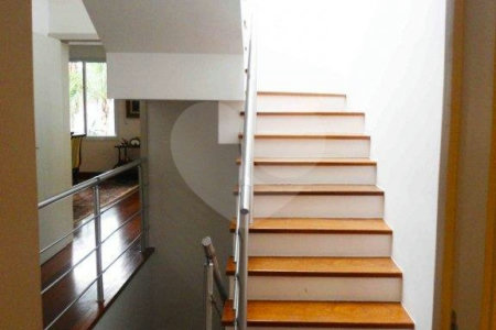 Casa à venda com 4 suítes no condomínio Vila Alba, São Paulo - SP