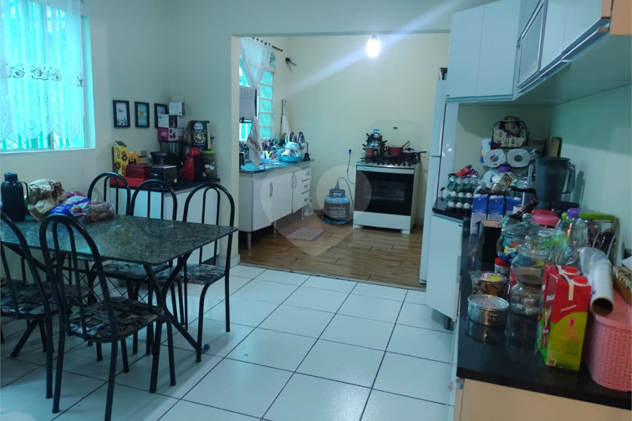 Sobrado à venda com 4 quartos, sendo 2 suítes, em Imirim, São Paulo, SP