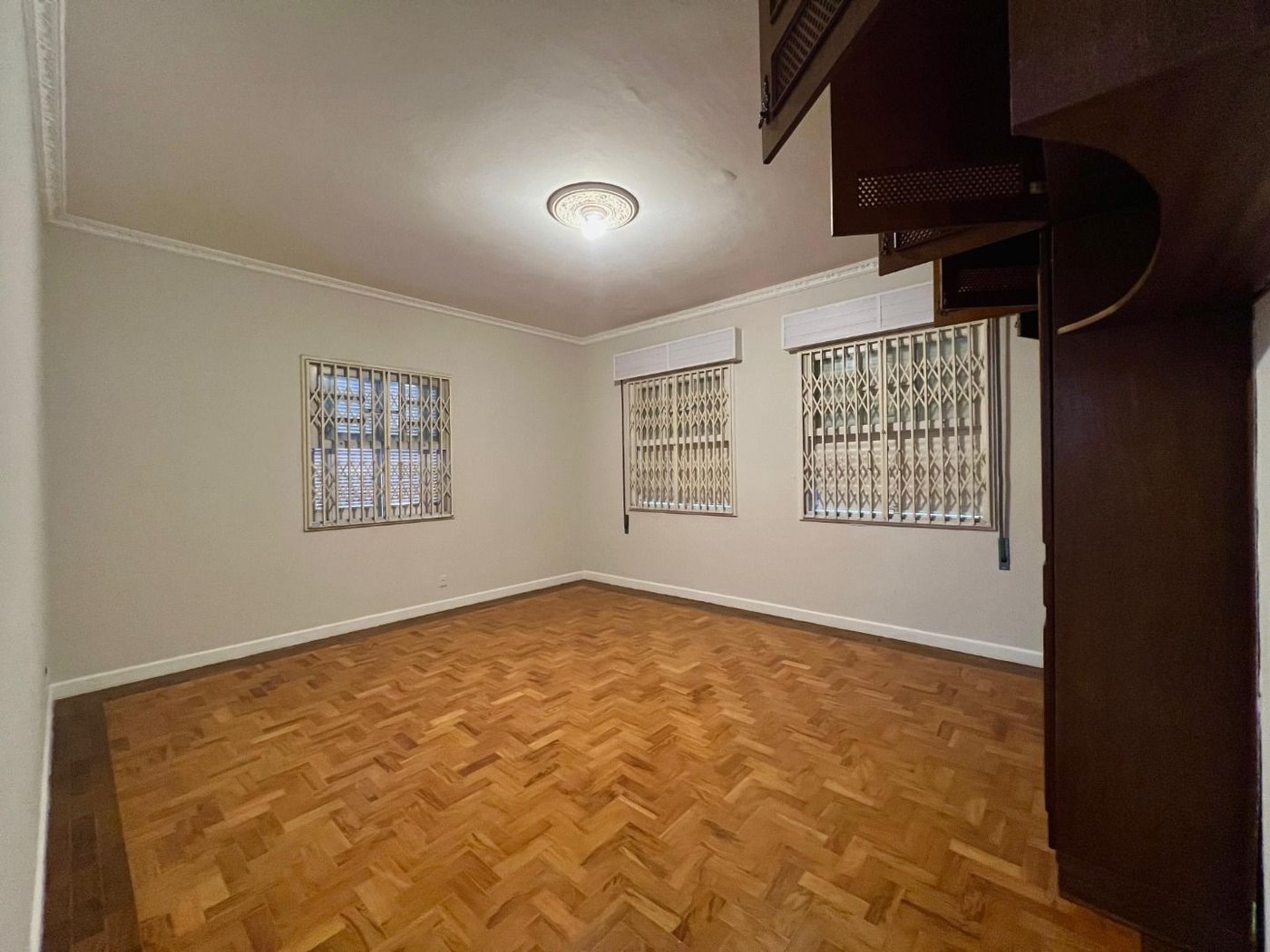 Casa com 4 dormitórios para alugar, 335 m² por R$ 21.181,12 - Gonzaga - Santos/SP