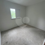 Casa à venda com 3 quartos, sendo 1 suíte, no condomínio Felipe Camarao, Poá - SP