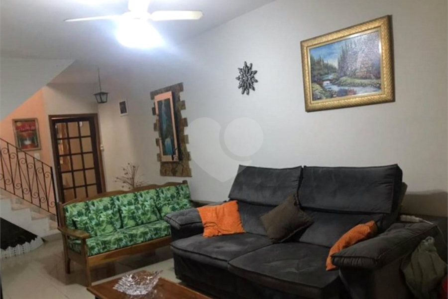 Sobrado à venda com 2 quartos, sendo 1 suíte, em Horto, São Paulo, SP