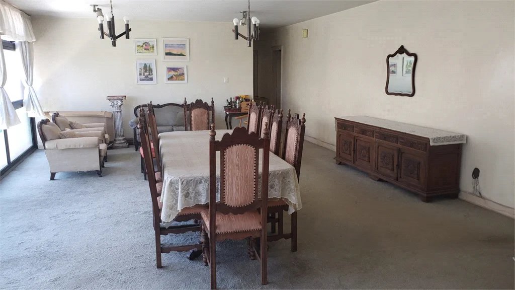 Apartamento à venda com 3 quartos, sendo 1 suíte, em Pinheiros, São Paulo, SP