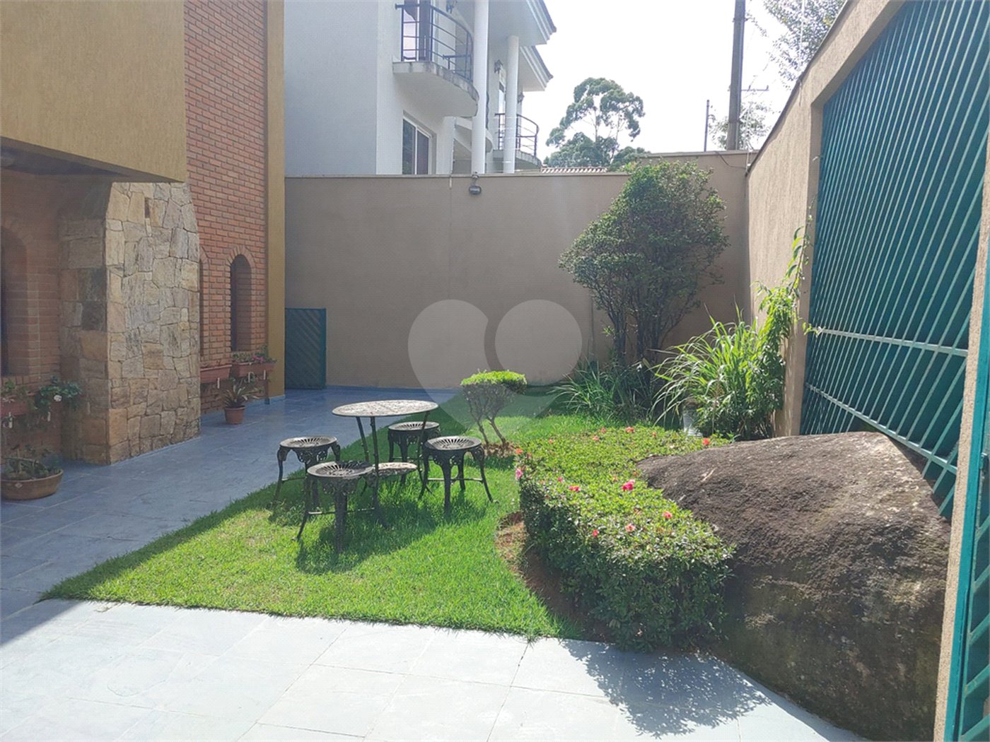 Casa à venda com 4 quartos, sendo 2 suítes, em Parque dos Príncipes, São Paulo, SP
