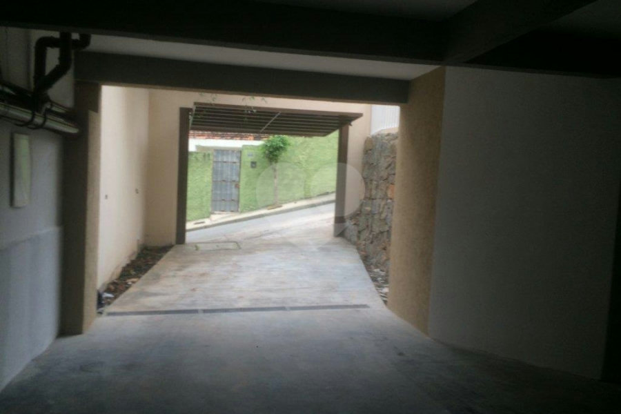 Casa à venda com 3 quartos, sendo 1 suíte, em Horto Florestal, São Paulo, SP