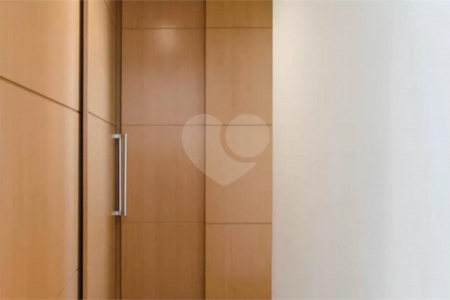Apartamento à venda com 4 quartos, sendo 3 suítes, em Santana, São Paulo, SP