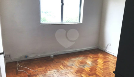 Apartamento à venda com 2 quartos em Santana, São Paulo, SP