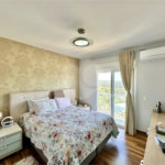 Casa à venda com 3 suítes no condomínio Golf Village, Carapicuíba - SP