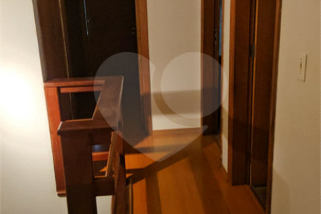 Sobrado à venda com 3 quartos, sendo 1 suíte, em Cidade Monções, São Paulo, SP