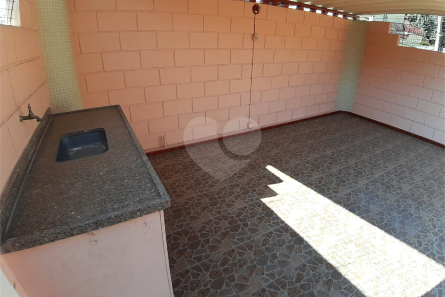 Sobrado à venda com 3 quartos, sendo 1 suíte, em Tremembé, São Paulo, SP
